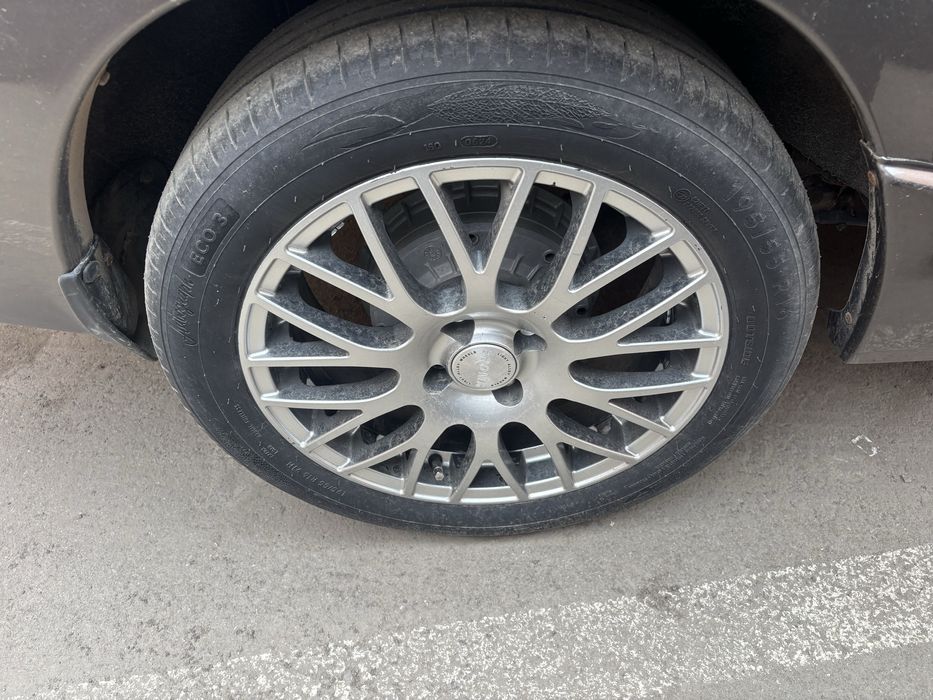 Продам диски на ваз скады