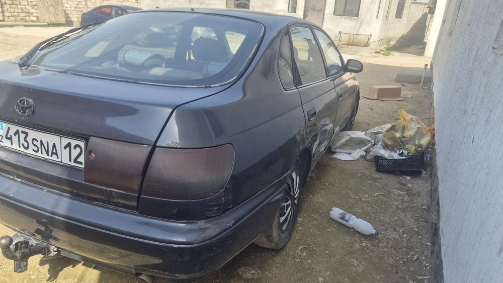 Автомобиль тойота