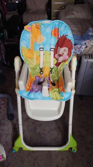 Детский стульчик для кормления, крепкий, качественный,много функций