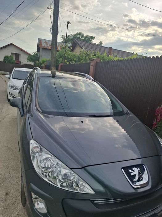 Vand peugeot 308 SW 13000 lei fix