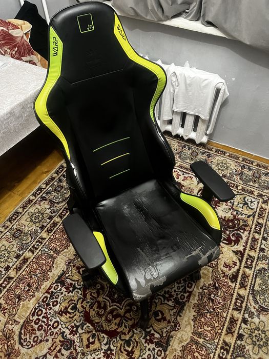 Игровое кресло Б/У