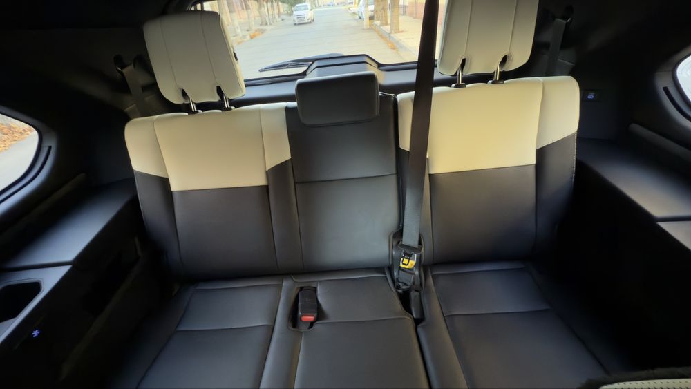 Toyota sequoia capstone full rodnoy kraska