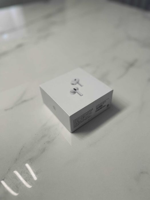 Apple AirPods Pro 2 – Stare Excelentă, Sunet Premium