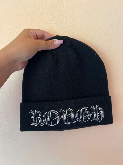 Зимни шапки само по 2.5 евро черен , бял , син , кафяв и цикламен цвят