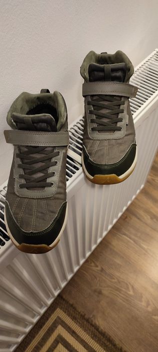 Ghete impermeabile mărimea 38