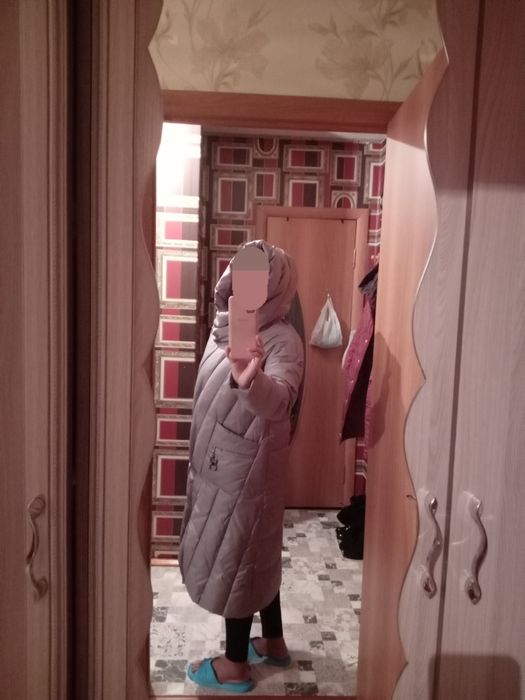 Продам женский пуховик 50 размер