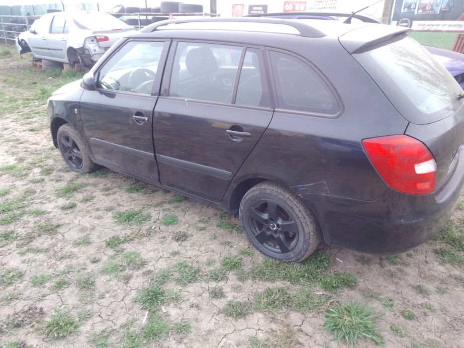 Dezmembrez Skoda Fabia 1.4 Benzină Anul 2008