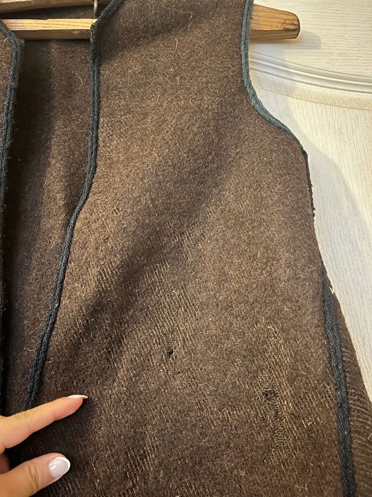 Автентичен вълнен елек