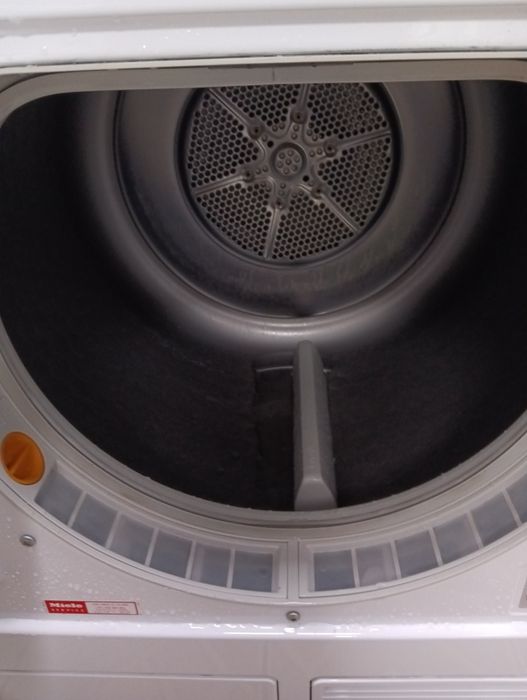 Сушилня с термопомпа Миеле Miele T 8861 WP 8кг А+++ Made in Germany 2 години гаранция