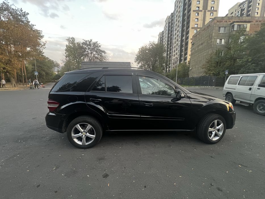 Mersedes Benz ML 164