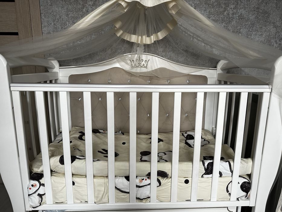 Кроватка детская