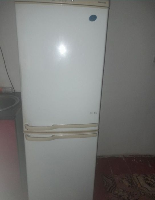 Продам срочно Холодильники