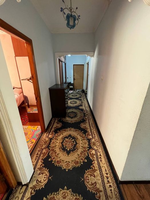 Продаётся просторная 5-комнатная квартира площадью 110 м².