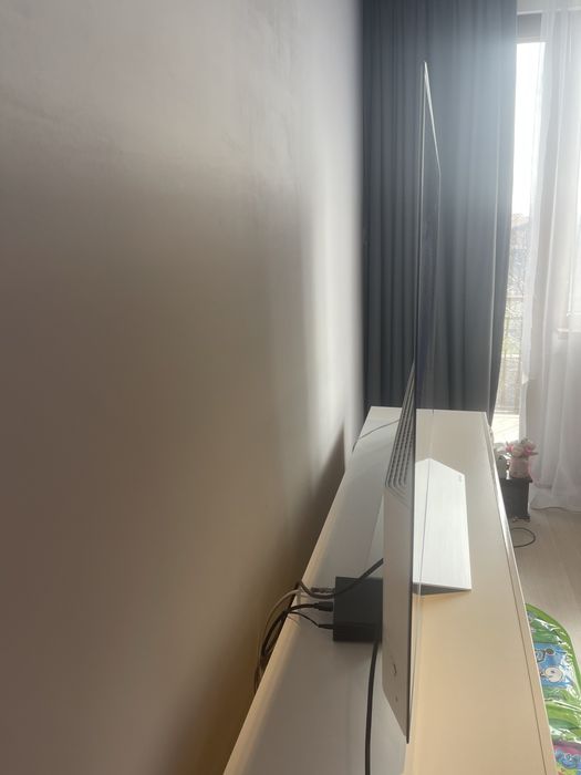 Телевизор LG Oled 65” C7V / като нов /