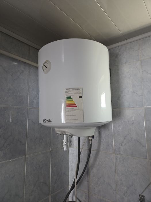 Продается водонагреватель