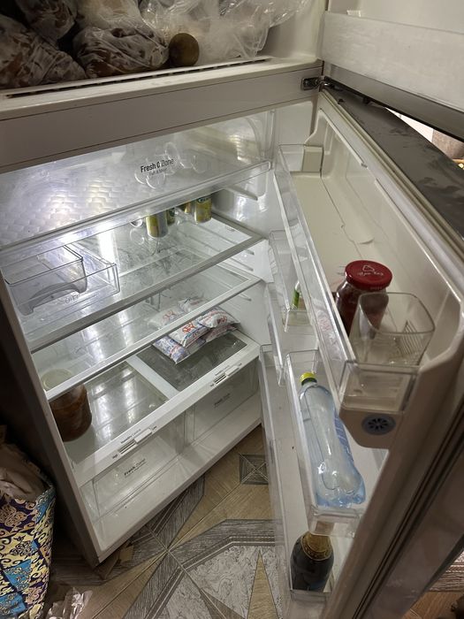 Продам холодильник