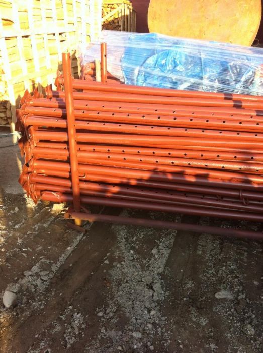 Inchiriez popi metalici