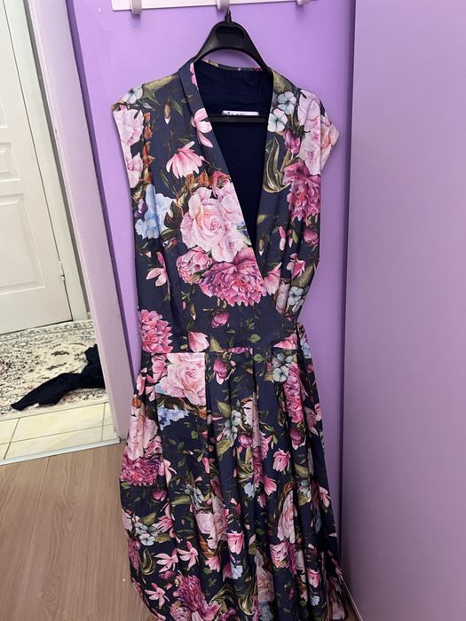 Два Платья за 15000тг