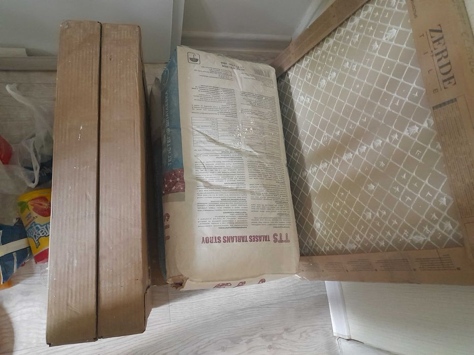 Строй материалы  остатки  от ремонта