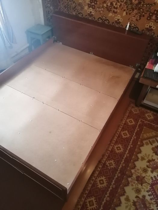 Кровать двухспальная