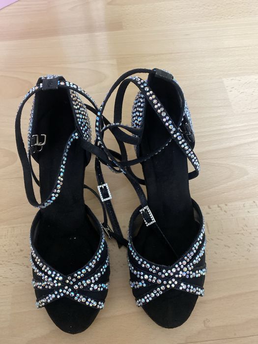 Продам туфли