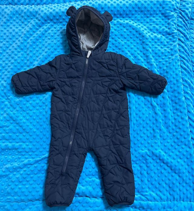 Продам детскии комбинезон