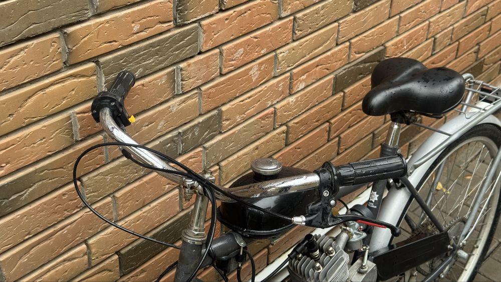 Велосипед с двигателем F-50