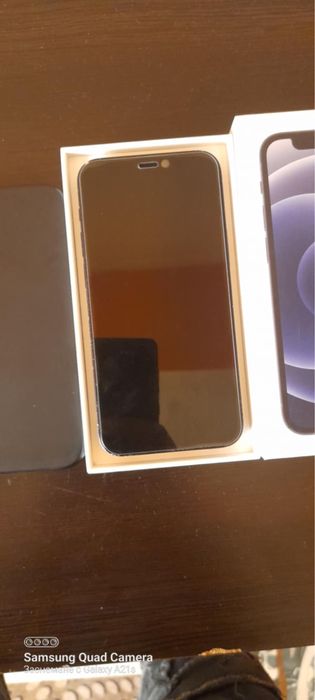Iphone 12 mini много запазен