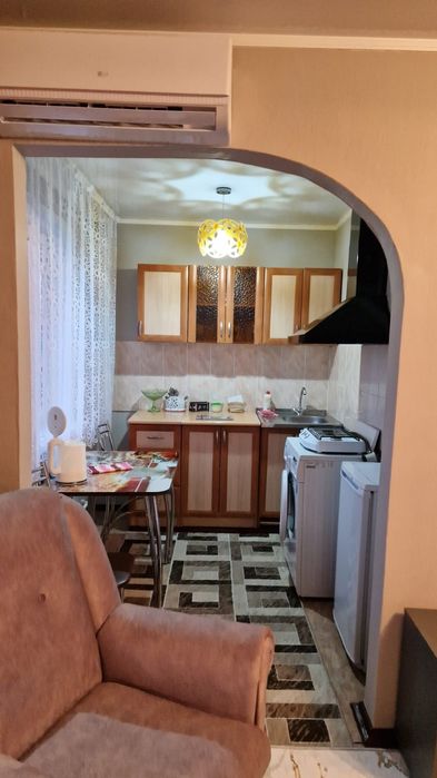 Сдаю посуточно 1-ком кв район Карзины