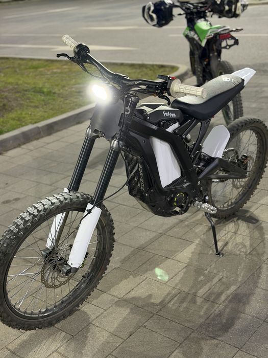 Surron light bee x 2024
