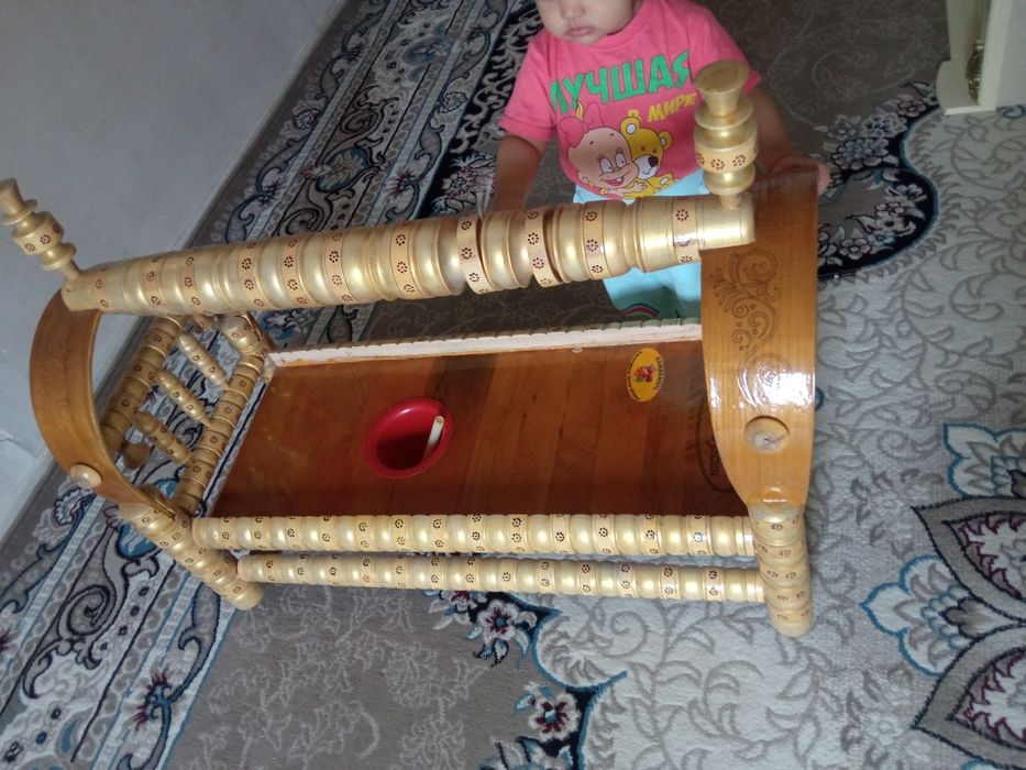 Beshik sotiladi  srochna