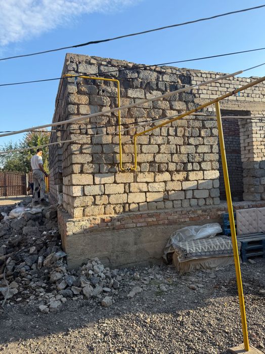 Кирпичи,стройматериалы