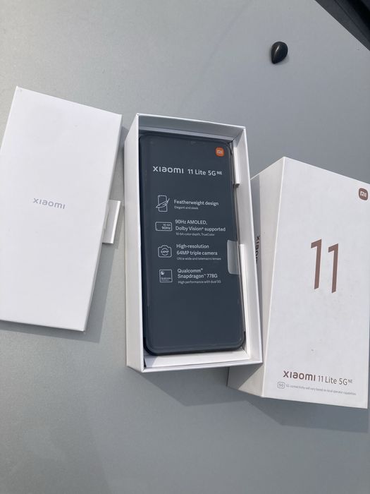 Mi 11 lite 5g в идеальном состоянии
