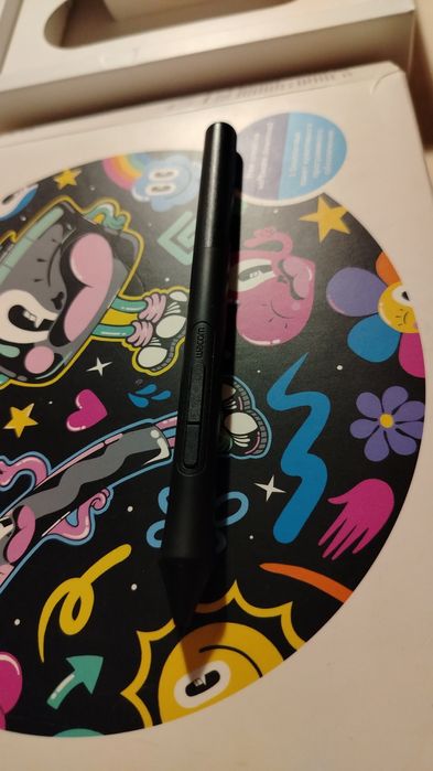 Графический планшет Wacom Intuos S (CTL-4100K-N)