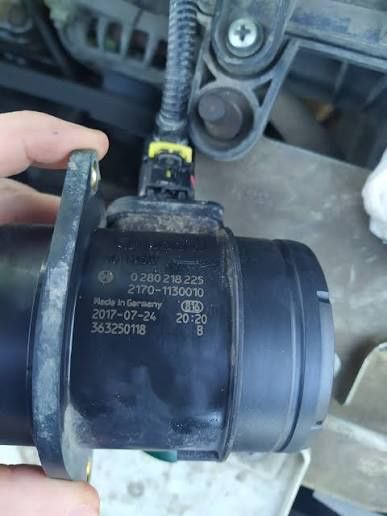 Лобовое...дмрв вместе с воздуханом...крыша