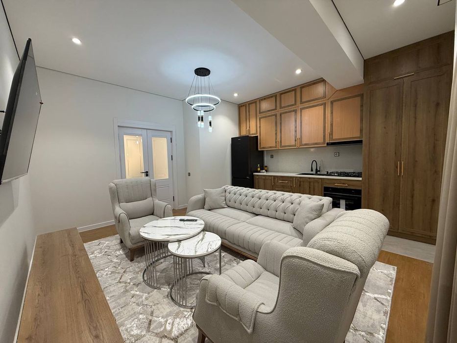 ПРОДАЁТСЯ квартира Юнусабад 11 квартал Новостройка  Ж/К Comfort House