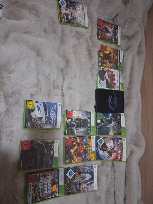 Продавам Xbox 360 и игра за Xbox 360, волано за Nintendo Switch и игра за Nintendo Switch