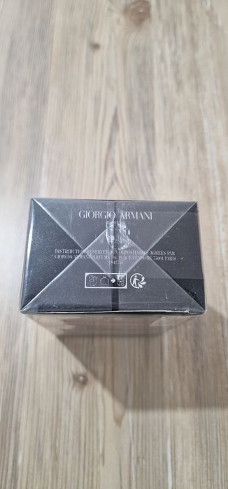 Parfum Stronger With You Powerfully