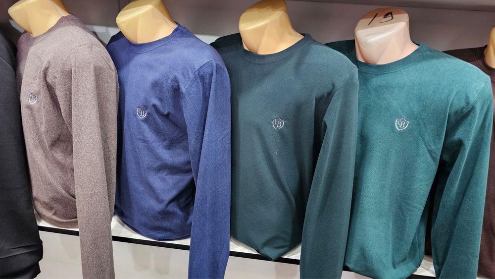 Одежда мужская новый все по 2000