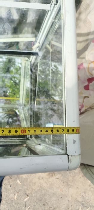 Витрина шкаф для магазина