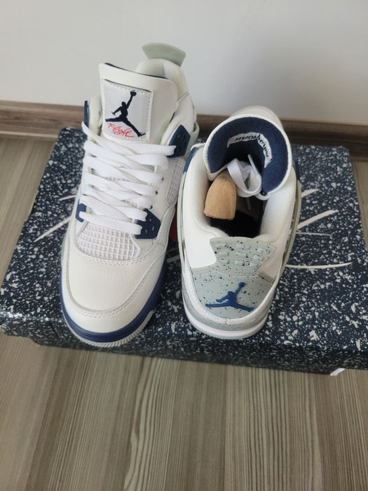 Sneaker Jordan 4