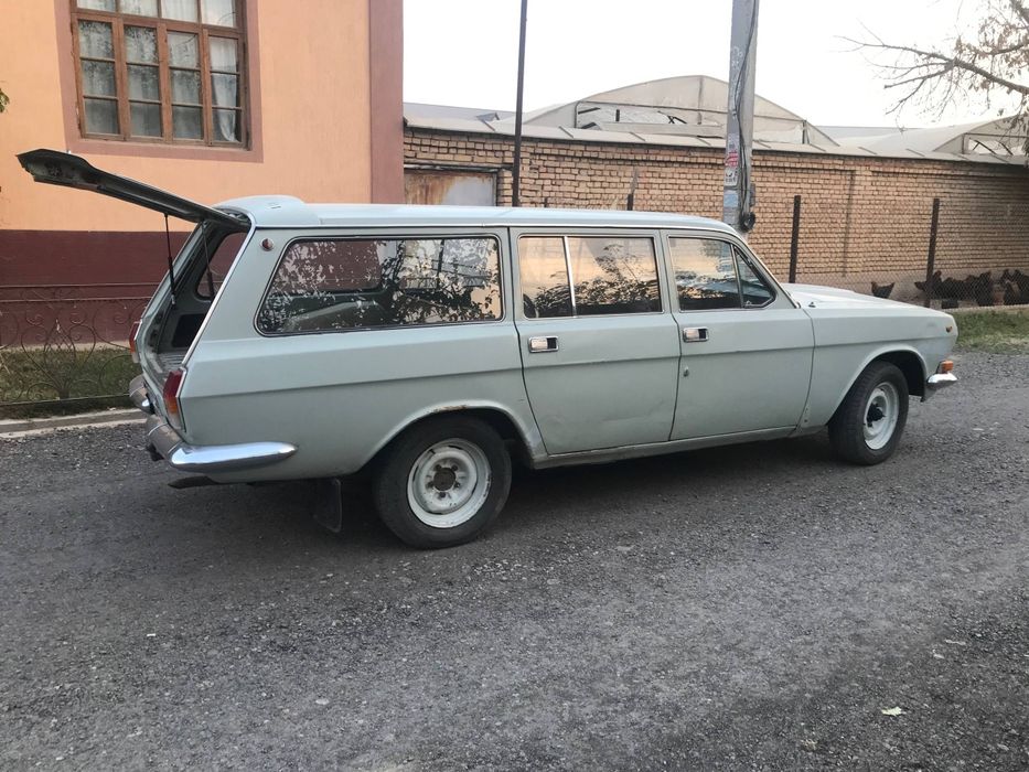 Волга газ 2402 универсал фургон. Бензин