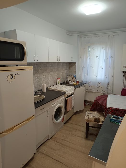 Apartament de închiriat