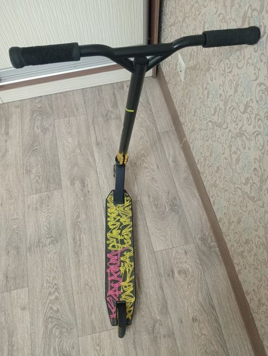 Трюковой самокат