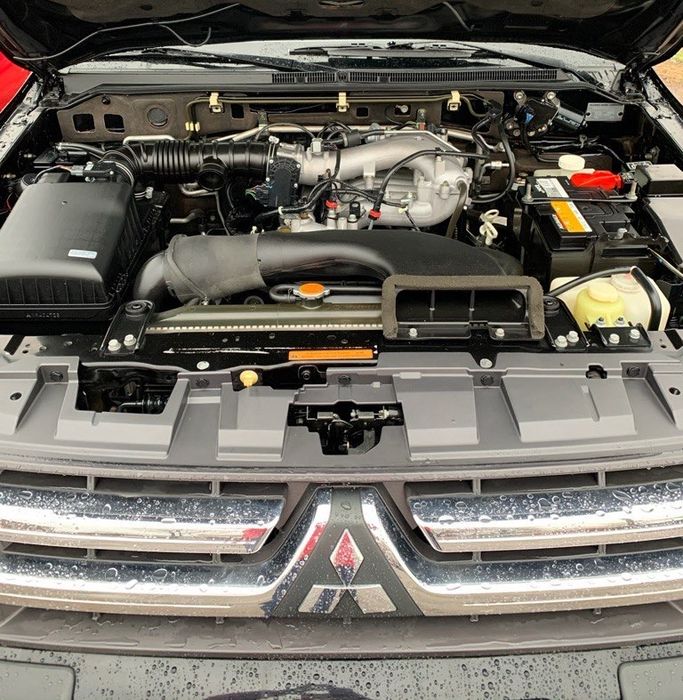 Mitsubishi Pajero GLS