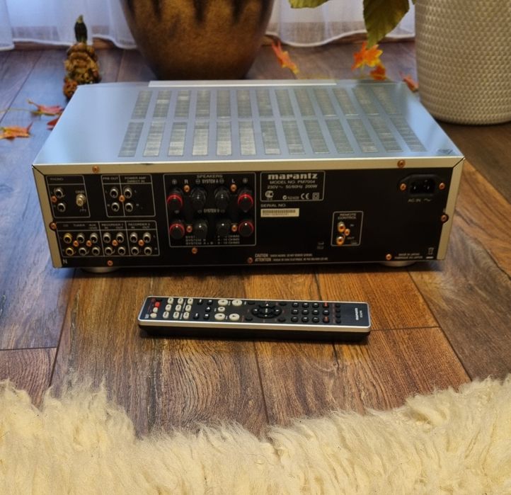 Marantz PM 7004 High End amplifier