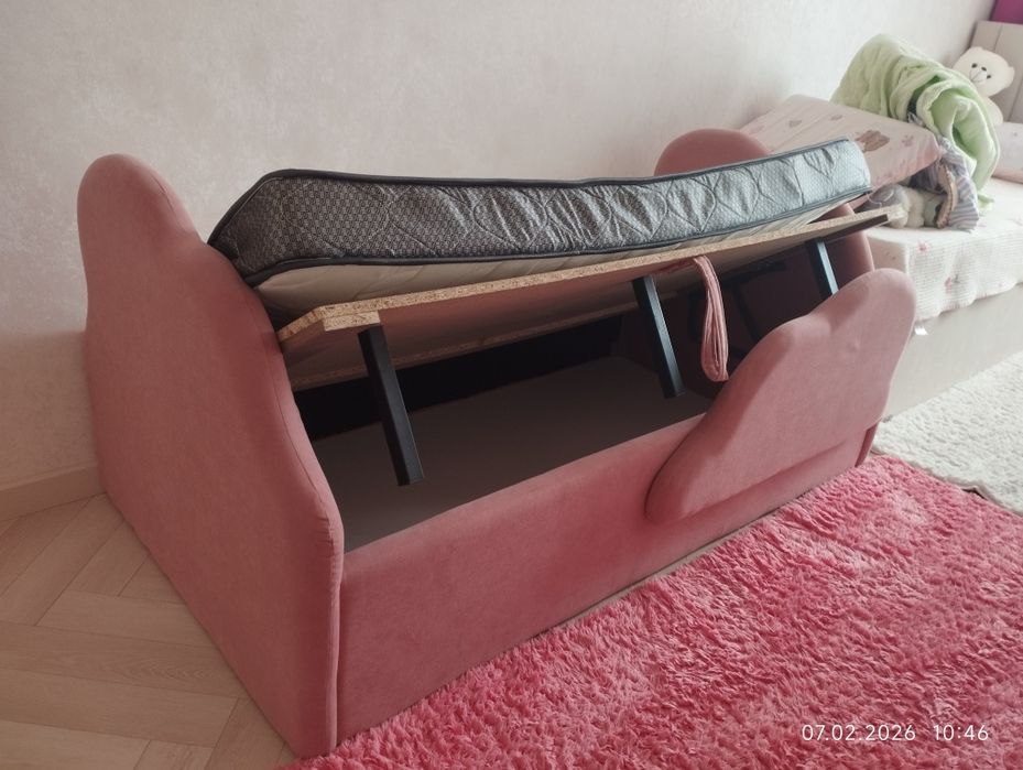 Детская мягкая кровать