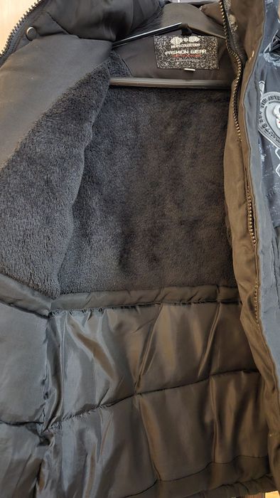 Продам куртку зима очень тёплая размер 128