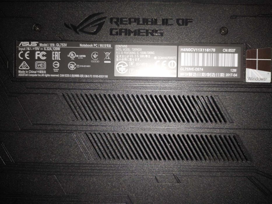 Лаптоп Asus ROG Strix