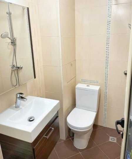 Дава се под наем Тристаен апартамент в София, Света Троица - 95 кв.м за 525 € - Снимка #6